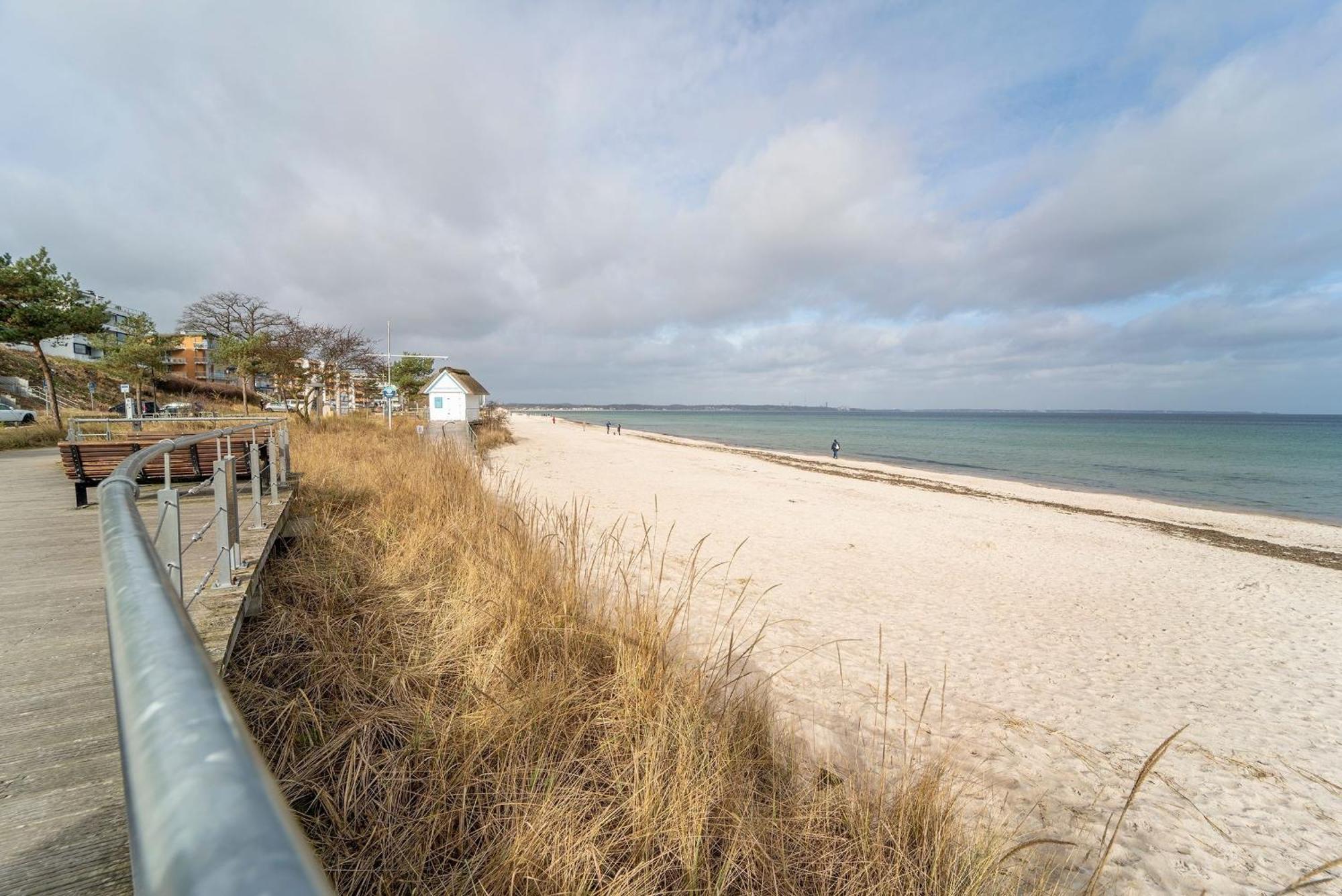 Residenz Am Hang Saltwater Suite Scharbeutz Exterior photo